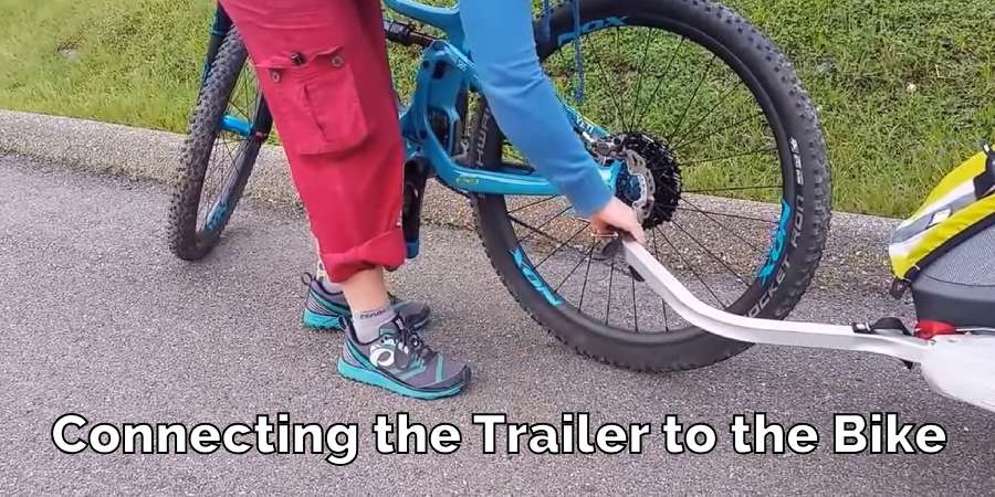 Connecting the Trailer to the Bike