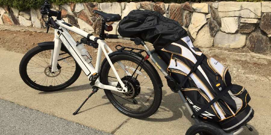 Why You Need to Carry Golf Clubs on A Bike 