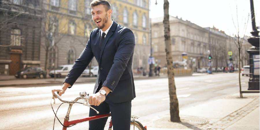 Why You Need to Carry a Suit on A Bike